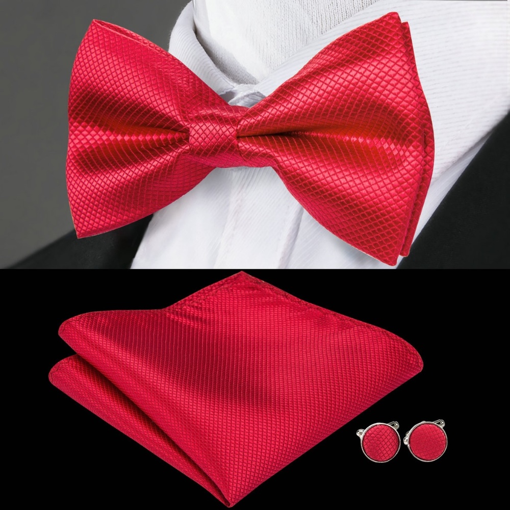 Red, Pre-Tied Bowtie Boxset